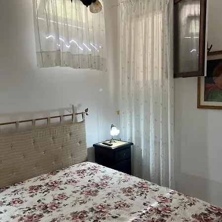Διαμέρισμα Vico Santo Oronzo *